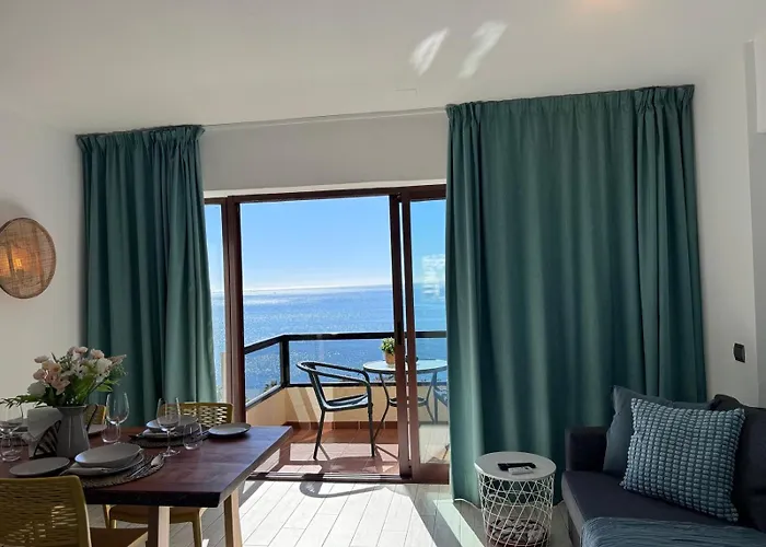 Aloha Playa Studio Sea Views
